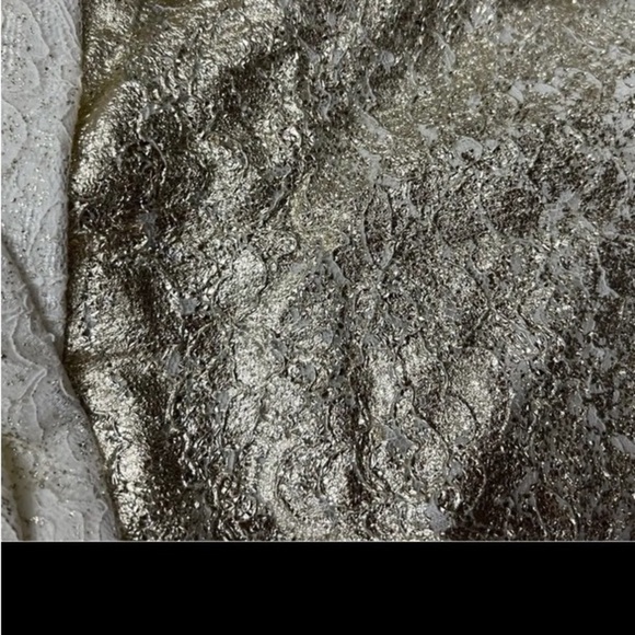 Badgley Mischka Off Shoulder metallic lace gown size 8 - Picture 11 of 14